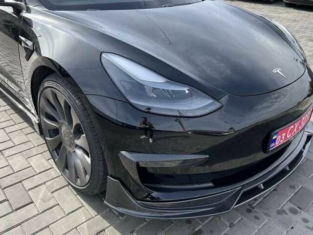 Чорний Тесла Модель 3, об'ємом двигуна 0 л та пробігом 60 тис. км за 14000 $, фото 1 на Automoto.ua