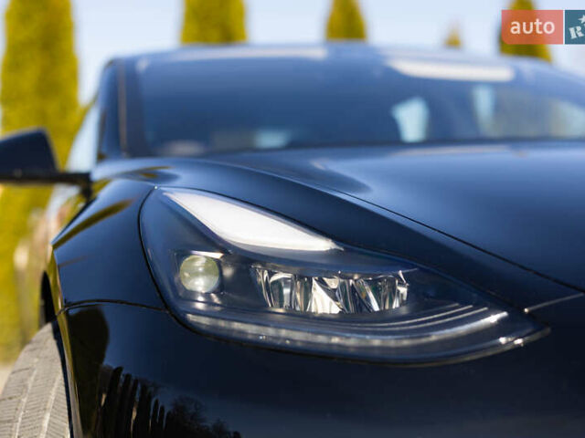 Черный Тесла Модель 3, объемом двигателя 0 л и пробегом 37 тыс. км за 25300 $, фото 2 на Automoto.ua