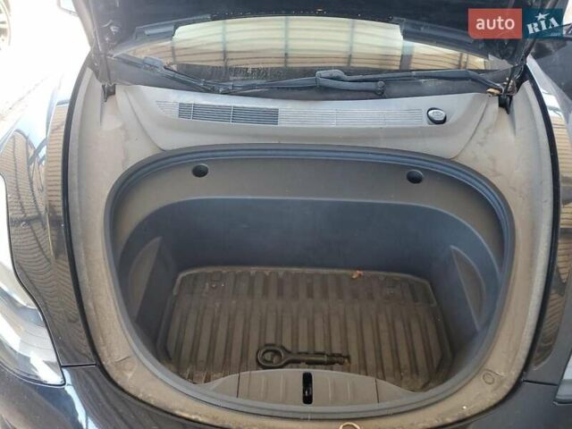 Чорний Тесла Модель 3, об'ємом двигуна 0 л та пробігом 142 тис. км за 7400 $, фото 10 на Automoto.ua