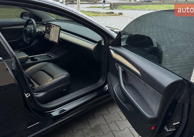 Черный Тесла Модель 3, объемом двигателя 0 л и пробегом 247 тыс. км за 13700 $, фото 25 на Automoto.ua