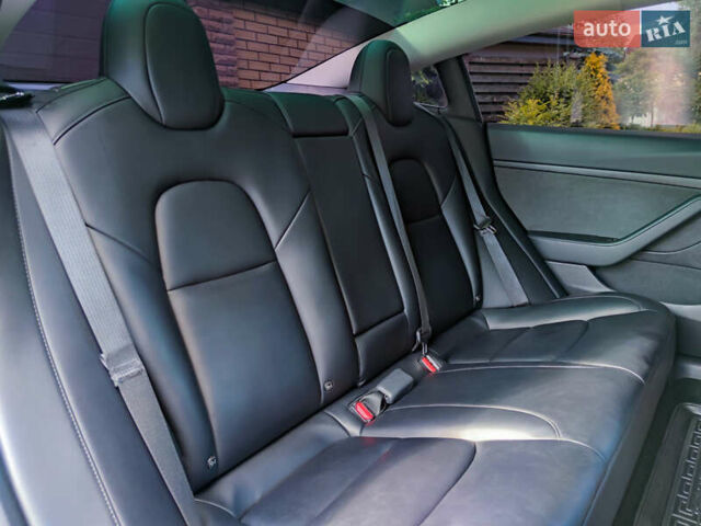 Черный Тесла Модель 3, объемом двигателя 0 л и пробегом 110 тыс. км за 19500 $, фото 23 на Automoto.ua