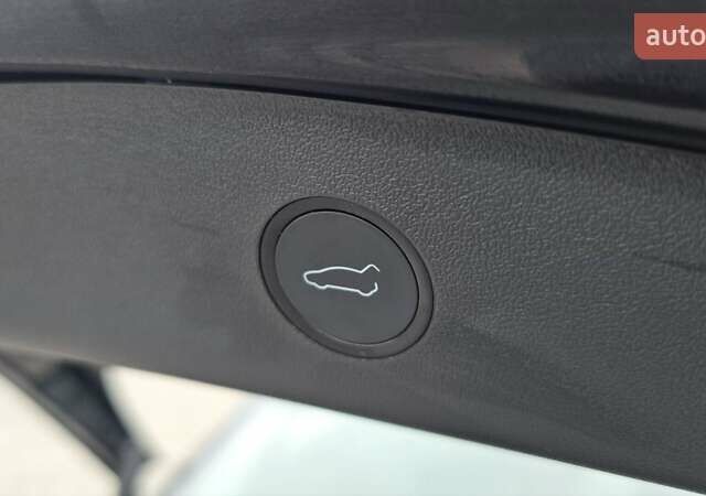 Чорний Тесла Модель 3, об'ємом двигуна 0 л та пробігом 152 тис. км за 21999 $, фото 11 на Automoto.ua