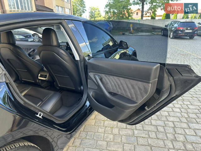 Черный Тесла Модель 3, объемом двигателя 0 л и пробегом 140 тыс. км за 22500 $, фото 18 на Automoto.ua