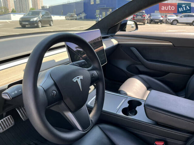 Чорний Тесла Модель 3, об'ємом двигуна 0 л та пробігом 50 тис. км за 23500 $, фото 23 на Automoto.ua