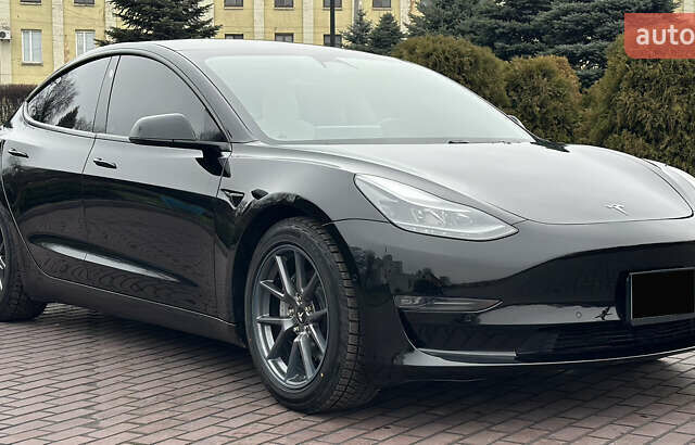 Чорний Тесла Модель 3, об'ємом двигуна 0 л та пробігом 120 тис. км за 19500 $, фото 6 на Automoto.ua