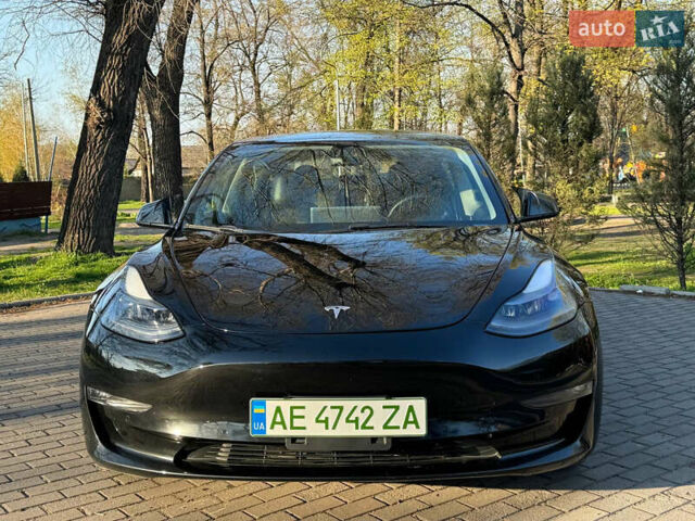 Черный Тесла Модель 3, объемом двигателя 0 л и пробегом 75 тыс. км за 20450 $, фото 2 на Automoto.ua
