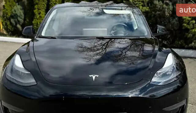 Черный Тесла Модель 3, объемом двигателя 0 л и пробегом 94 тыс. км за 17900 $, фото 2 на Automoto.ua