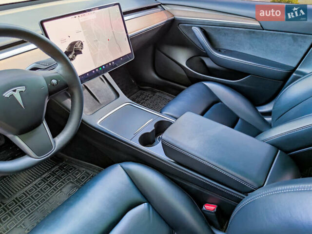 Черный Тесла Модель 3, объемом двигателя 0 л и пробегом 110 тыс. км за 19500 $, фото 30 на Automoto.ua