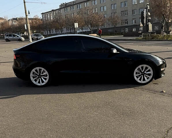 Чорний Тесла Модель 3, об'ємом двигуна 0 л та пробігом 90 тис. км за 23500 $, фото 6 на Automoto.ua
