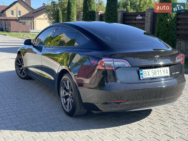 Чорний Тесла Модель 3, об'ємом двигуна 0 л та пробігом 68 тис. км за 21200 $, фото 31 на Automoto.ua