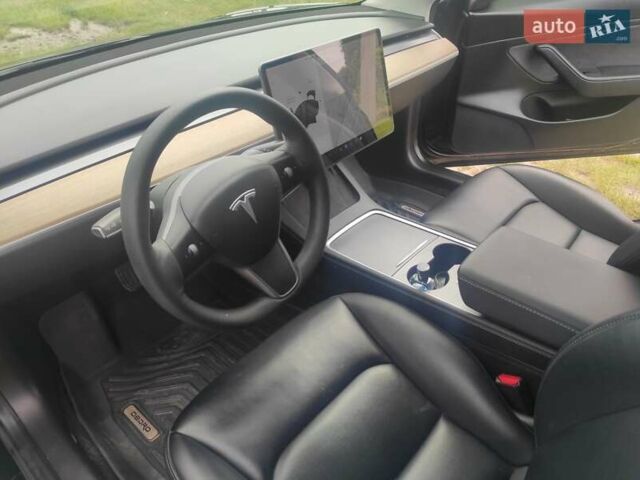 Чорний Тесла Модель 3, об'ємом двигуна 0 л та пробігом 270 тис. км за 15700 $, фото 8 на Automoto.ua