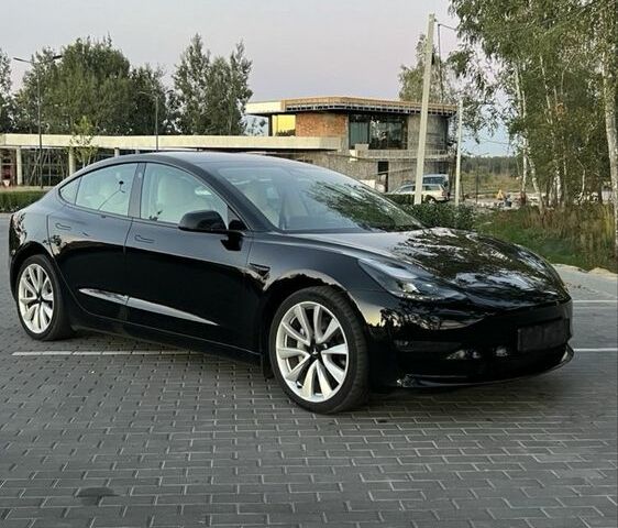 Чорний Тесла Модель 3, об'ємом двигуна 0 л та пробігом 99 тис. км за 33000 $, фото 2 на Automoto.ua