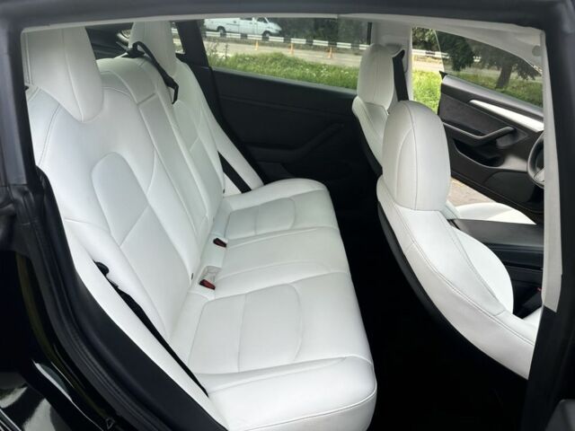 Чорний Тесла Модель 3, об'ємом двигуна 0 л та пробігом 193 тис. км за 19800 $, фото 7 на Automoto.ua