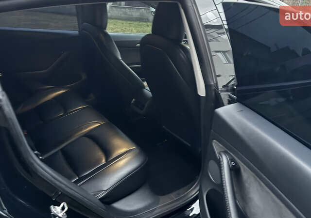 Черный Тесла Модель 3, объемом двигателя 0 л и пробегом 247 тыс. км за 13700 $, фото 29 на Automoto.ua