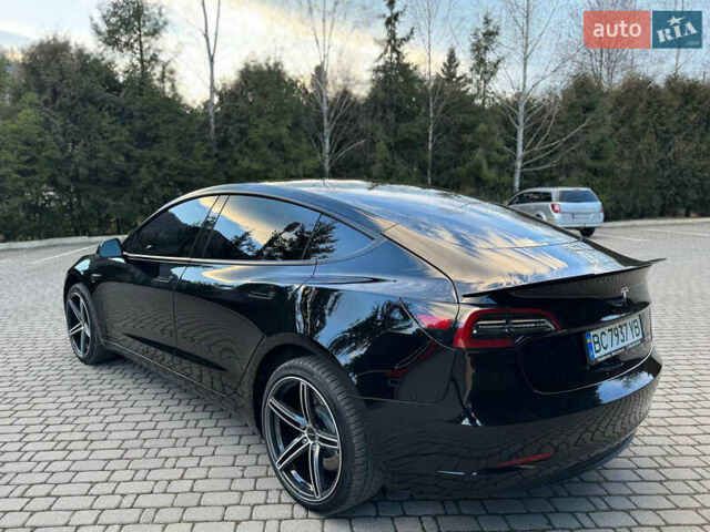 Черный Тесла Модель 3, объемом двигателя 0 л и пробегом 50 тыс. км за 24400 $, фото 3 на Automoto.ua