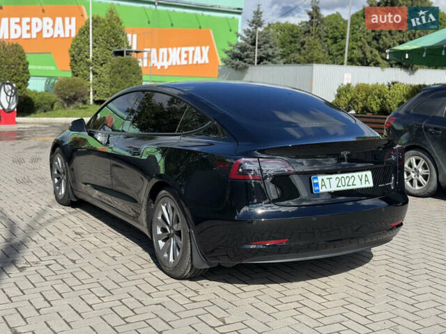 Чорний Тесла Модель 3, об'ємом двигуна 0 л та пробігом 64 тис. км за 22900 $, фото 2 на Automoto.ua
