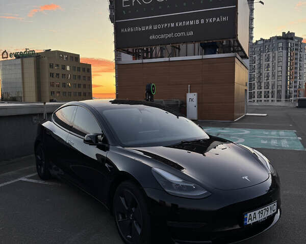 Черный Тесла Модель 3, объемом двигателя 0 л и пробегом 90 тыс. км за 24000 $, фото 1 на Automoto.ua