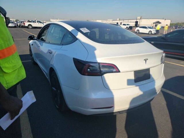 Чорний Тесла Модель 3, об'ємом двигуна 1 л та пробігом 12 тис. км за 4500 $, фото 5 на Automoto.ua