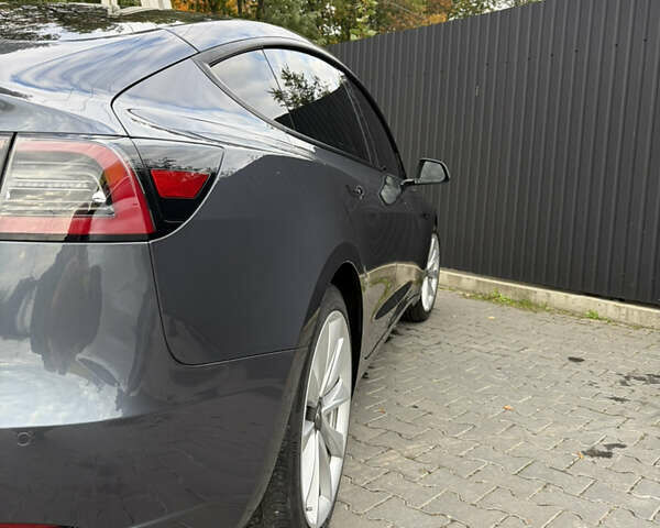 Чорний Тесла Модель 3, об'ємом двигуна 0 л та пробігом 118 тис. км за 16700 $, фото 9 на Automoto.ua