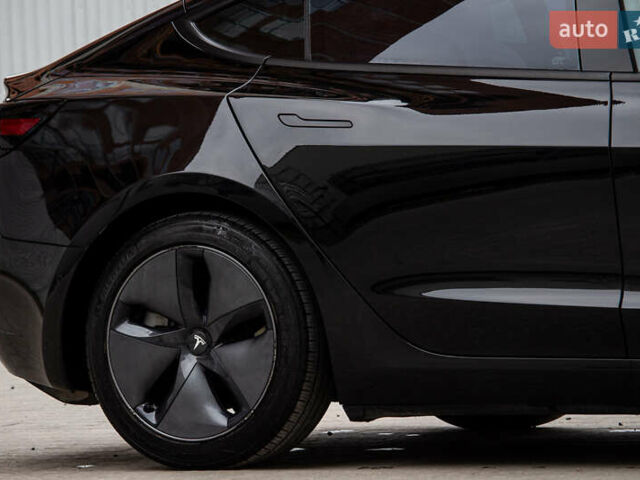 Тесла Модель 3 2021 у Львові на Automoto.ua Чорний Тесла Модель 3, об'ємом двигуна 0 л та пробігом 31 тис. км за 22500 $, фото 9 на Automoto.ua