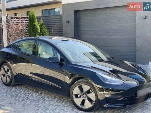 Черный Тесла Модель 3, объемом двигателя 0 л и пробегом 35 тыс. км за 26990 $, фото 6 на Automoto.ua