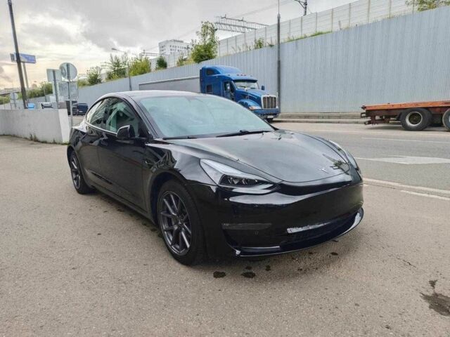 Тесла Модель 3 2021 у Одесі на Automoto.ua Чорний Тесла Модель 3, об'ємом двигуна 0 л та пробігом 70 тис. км за 18000 $, фото 1 на Automoto.ua