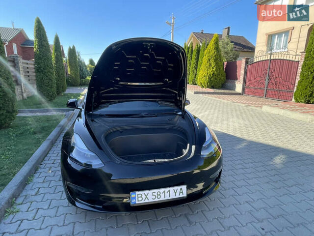 Черный Тесла Модель 3, объемом двигателя 0 л и пробегом 68 тыс. км за 22300 $, фото 18 на Automoto.ua