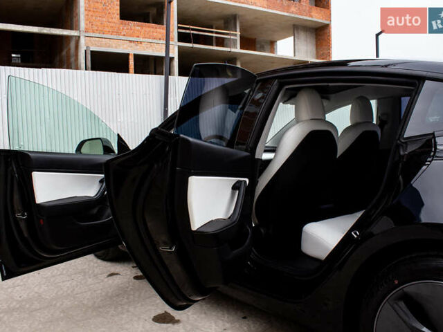 Тесла Модель 3 2021 у Львові на Automoto.ua Чорний Тесла Модель 3, об'ємом двигуна 0 л та пробігом 31 тис. км за 22500 $, фото 21 на Automoto.ua