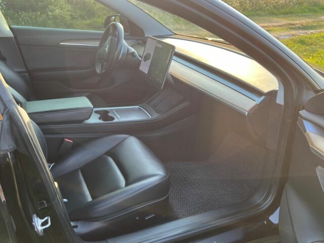 Тесла Модель 3 2021 в Луцке на Automoto.ua Черный Тесла Модель 3, объемом двигателя 0 л и пробегом 190 тыс. км за 21000 $, фото 7 на Automoto.ua