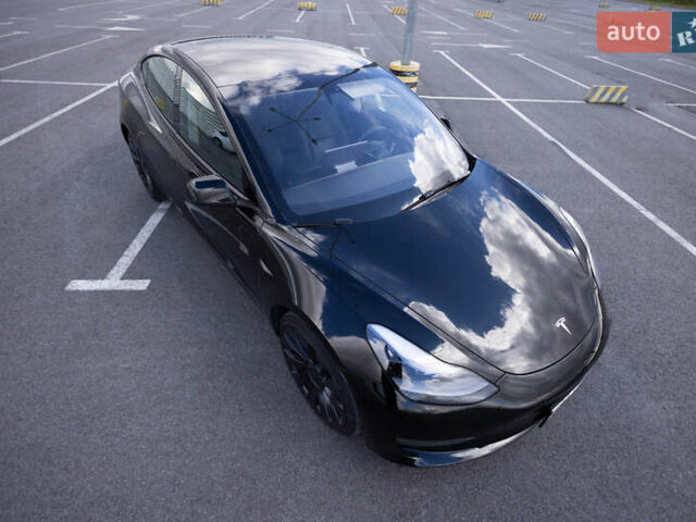 Тесла Модель 3 2021 в Львове на Automoto.ua Черный Тесла Модель 3, объемом двигателя 0 л и пробегом 35 тыс. км за 25499 $, фото 42 на Automoto.ua