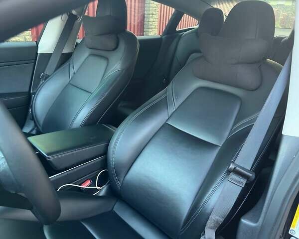 Черный Тесла Модель 3, объемом двигателя 0 л и пробегом 31 тыс. км за 22222 $, фото 18 на Automoto.ua