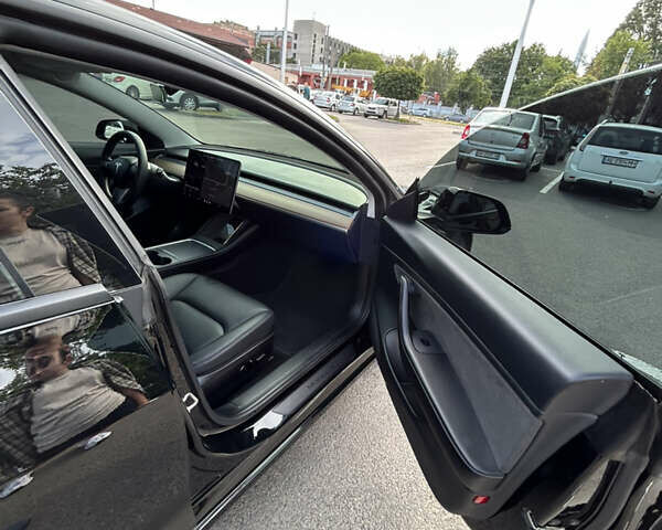 Черный Тесла Модель 3, объемом двигателя 0 л и пробегом 71 тыс. км за 22999 $, фото 9 на Automoto.ua
