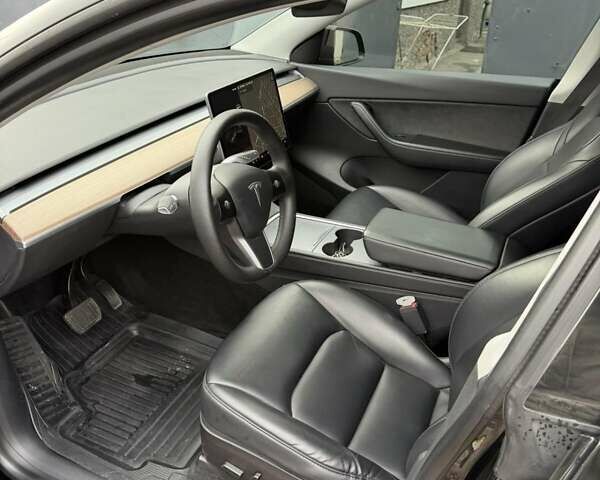 Черный Тесла Модель 3, объемом двигателя 0 л и пробегом 115 тыс. км за 25000 $, фото 7 на Automoto.ua