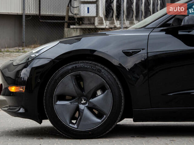 Тесла Модель 3 2021 у Львові на Automoto.ua Чорний Тесла Модель 3, об'ємом двигуна 0 л та пробігом 31 тис. км за 22500 $, фото 10 на Automoto.ua