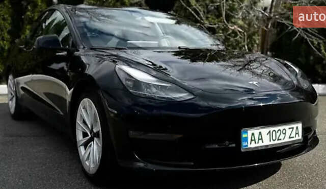 Черный Тесла Модель 3, объемом двигателя 0 л и пробегом 94 тыс. км за 17900 $, фото 1 на Automoto.ua