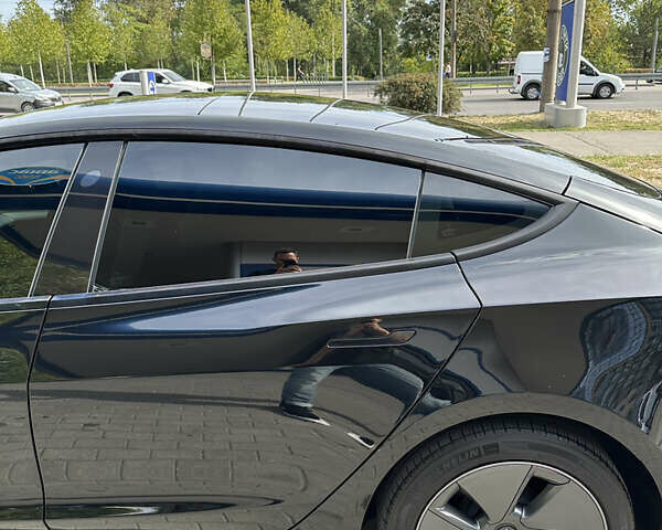 Чорний Тесла Модель 3, об'ємом двигуна 0 л та пробігом 32 тис. км за 26000 $, фото 7 на Automoto.ua