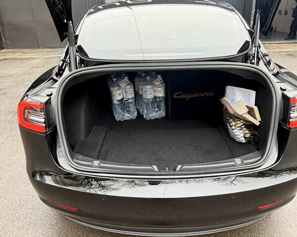 Чорний Тесла Модель 3, об'ємом двигуна 0 л та пробігом 88 тис. км за 21000 $, фото 11 на Automoto.ua