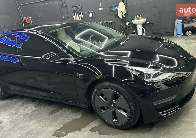 Чорний Тесла Модель 3, об'ємом двигуна 0 л та пробігом 59 тис. км за 23500 $, фото 10 на Automoto.ua