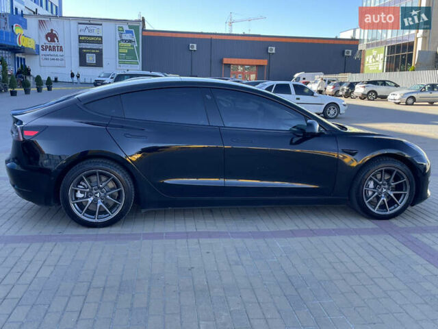 Черный Тесла Модель 3, объемом двигателя 0 л и пробегом 68 тыс. км за 22300 $, фото 1 на Automoto.ua