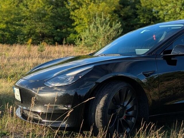 Черный Тесла Модель 3, объемом двигателя 0 л и пробегом 210 тыс. км за 17000 $, фото 2 на Automoto.ua
