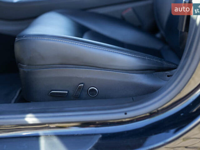 Черный Тесла Модель 3, объемом двигателя 0 л и пробегом 37 тыс. км за 25300 $, фото 15 на Automoto.ua