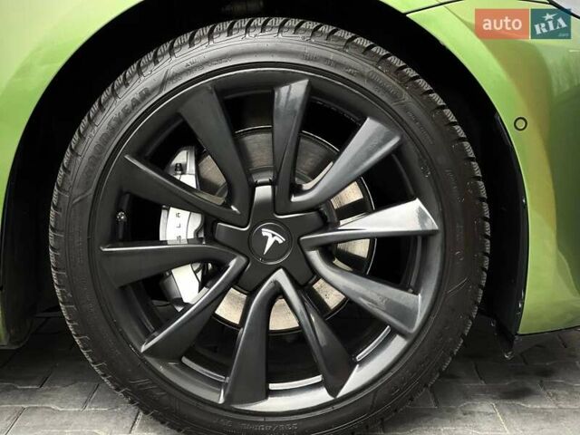 Тесла Модель 3 2021 у Києві на Automoto.ua Чорний Тесла Модель 3, об'ємом двигуна 0 л та пробігом 40 тис. км за 22990 $, фото 19 на Automoto.ua