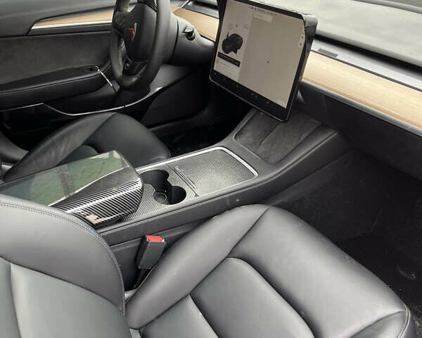 Чорний Тесла Модель 3, об'ємом двигуна 0 л та пробігом 123 тис. км за 13200 $, фото 11 на Automoto.ua