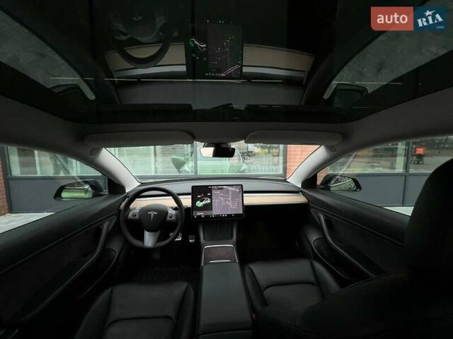 Тесла Модель 3 2021 у Києві на Automoto.ua Чорний Тесла Модель 3, об'ємом двигуна 0 л та пробігом 40 тис. км за 22990 $, фото 45 на Automoto.ua