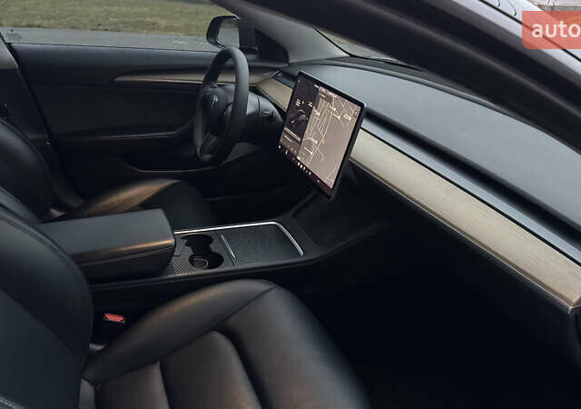 Черный Тесла Модель 3, объемом двигателя 0 л и пробегом 247 тыс. км за 13700 $, фото 27 на Automoto.ua