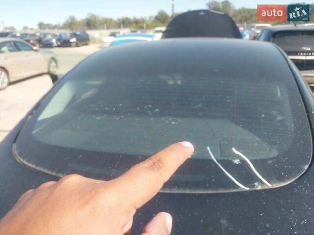 Чорний Тесла Модель 3, об'ємом двигуна 0 л та пробігом 48 тис. км за 12900 $, фото 15 на Automoto.ua