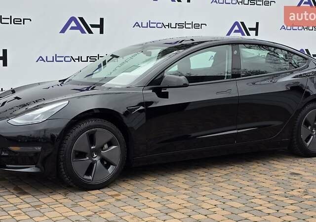 Черный Тесла Модель 3, объемом двигателя 0 л и пробегом 80 тыс. км за 18500 $, фото 17 на Automoto.ua