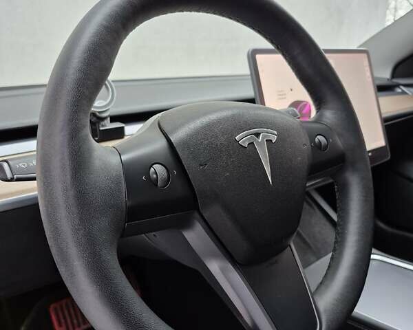 Черный Тесла Модель 3, объемом двигателя 0 л и пробегом 65 тыс. км за 24999 $, фото 14 на Automoto.ua