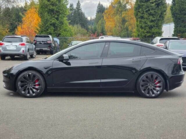 Черный Тесла Модель 3, объемом двигателя 0 л и пробегом 15 тыс. км за 28000 $, фото 4 на Automoto.ua