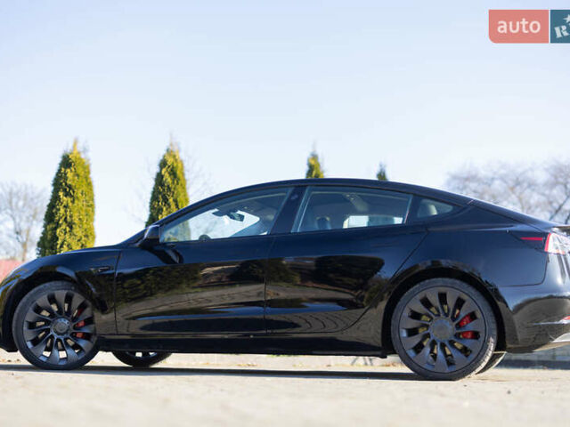 Черный Тесла Модель 3, объемом двигателя 0 л и пробегом 37 тыс. км за 25300 $, фото 1 на Automoto.ua